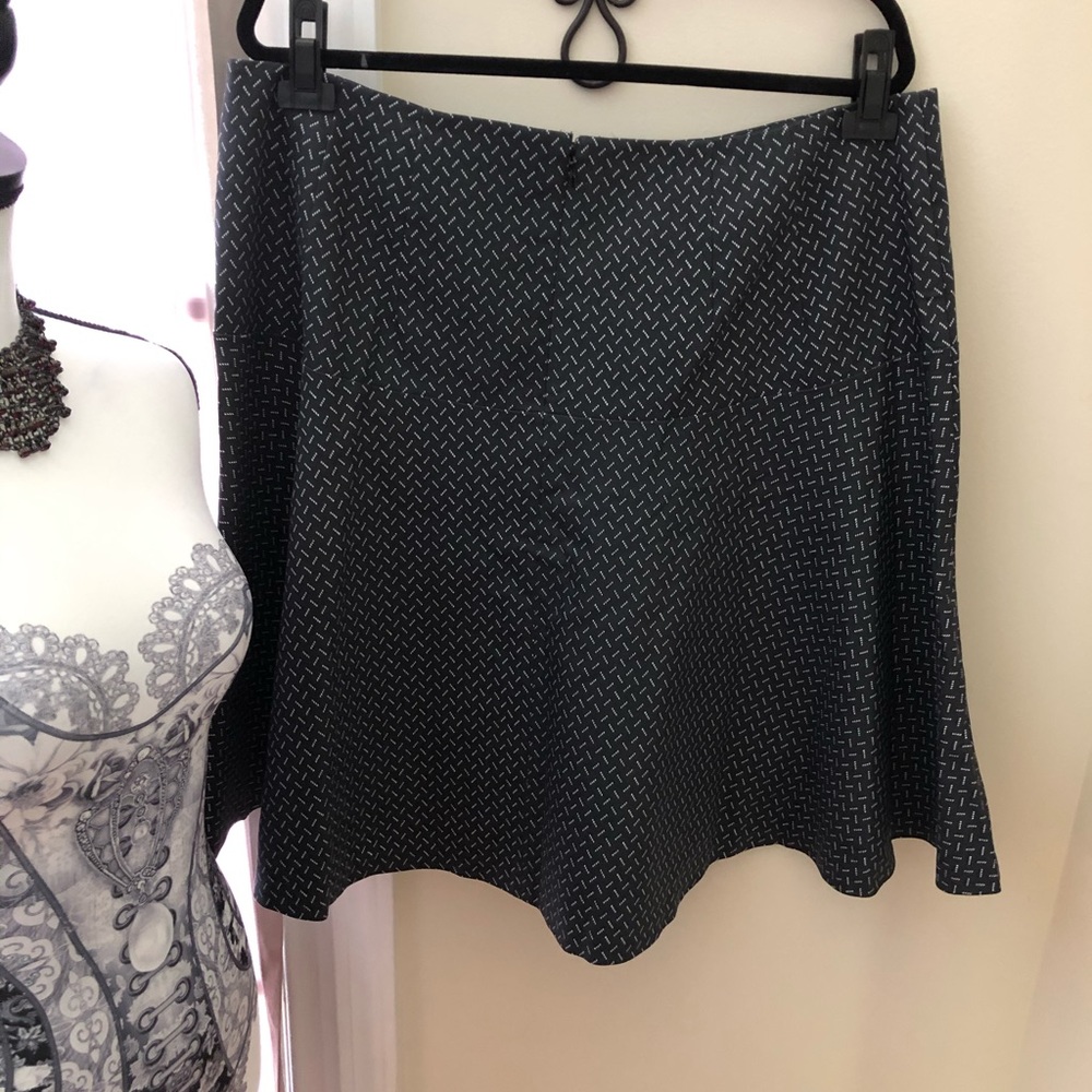 Lane Bryant Black and White Skirt. - Picture 2 of 5